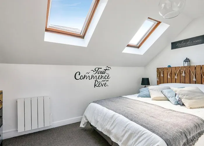 Lucarnes - 3 Etoiles - Welkeys Apartament Honfleur