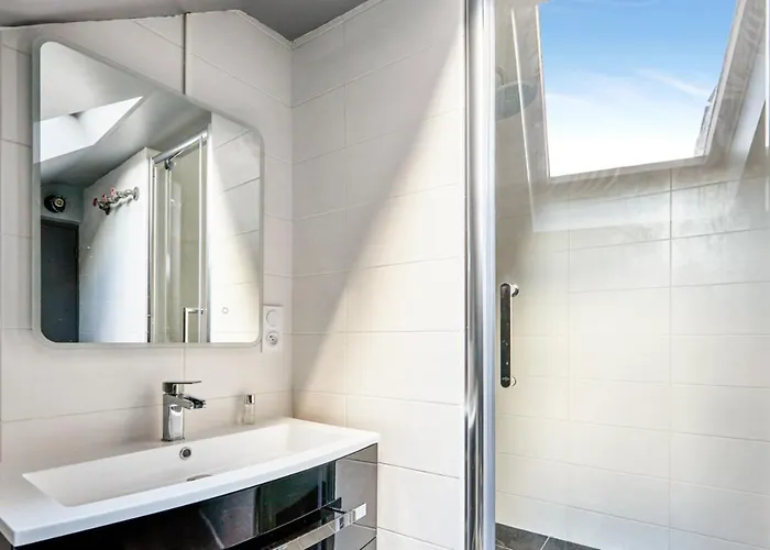 Lucarnes - 3 Etoiles - Welkeys Apartament